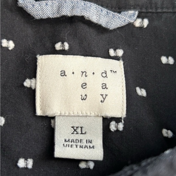 A New Day Women’s XL Button Shirt Textured Dots Cotton‎ Long Sleeve Artsy - Picture 9 of 10